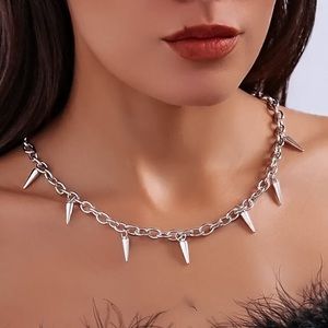 ⚜️𝟯𝟬%𝗢𝗙𝗙 𝗯𝘂𝗻𝗱𝗹𝗲𝘀 𝟯+⚜️ NEW Thick Silver Chain With Spike Charms Necklace